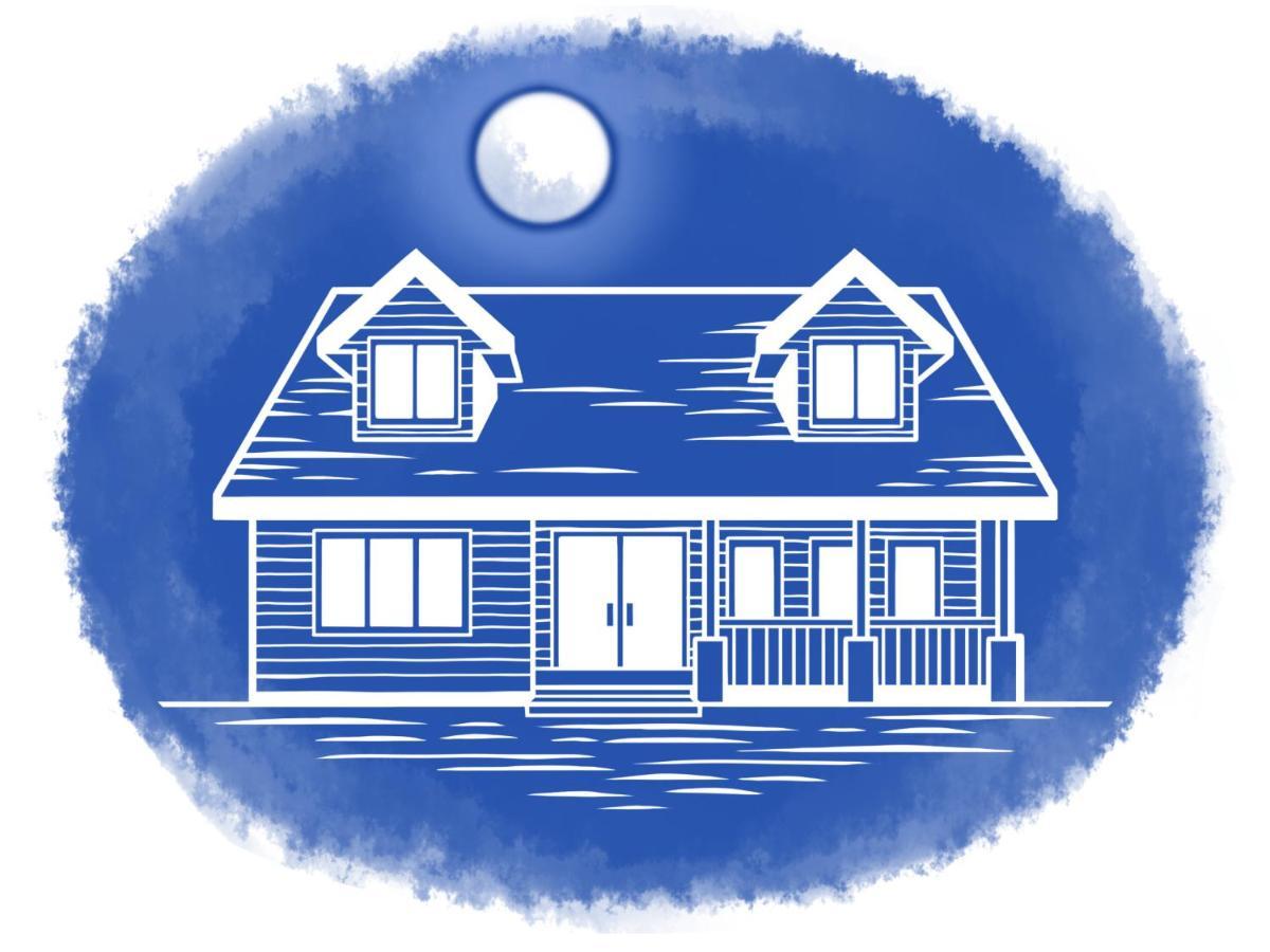 The Blue Cottage B&B Seventy Mile House Exterior photo
